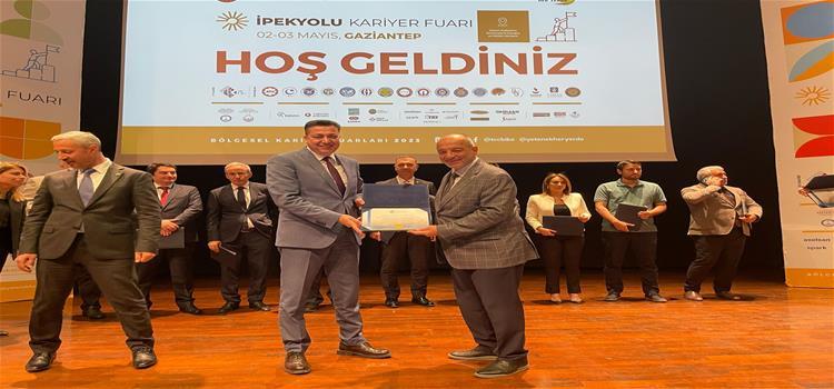 OKÜ, Paydaşı Olduğu İpekyolu Kariyer Fuarında